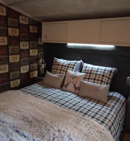 Les Du Goulet Hotel Le Bleymard